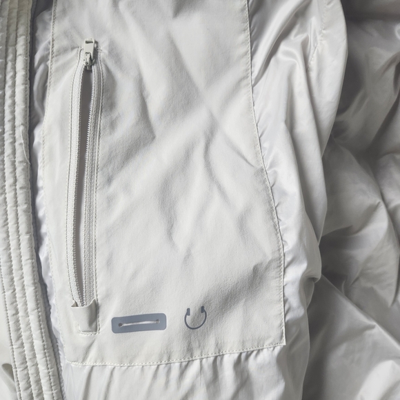 UNIQLO Women Seamless Down Parka Jacket M White Hooded Water-Repellent Puffer - Picture 14 of 16